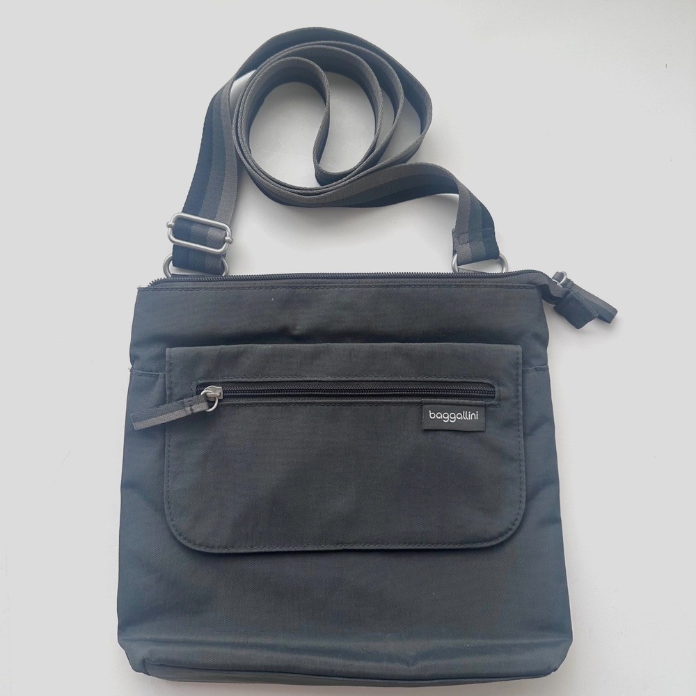 Baggallini Crossbody Bag Womens Dark Gray Nylon Travel Messenger Purse Pocket